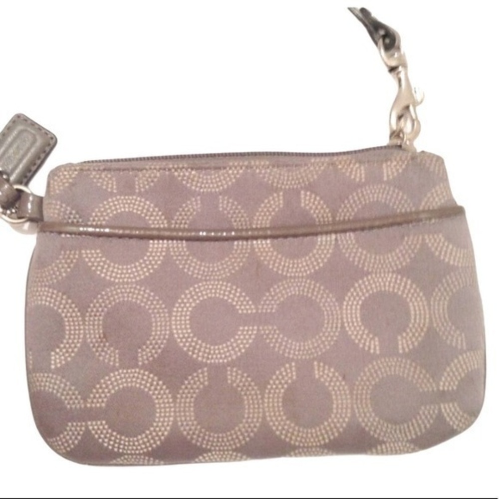COACH SILVER GREY OPTIC SIGNATURE WRISTLET